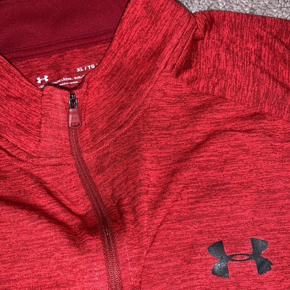 Mens long sleeve workout top - Picture 2 of 2